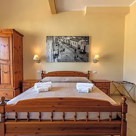 Casa Tacconi Bed and Breakfast 4*